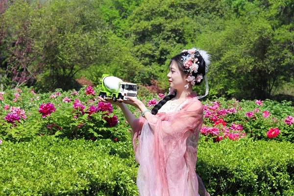 【公司新聞】美！太美了！快來欣賞凌宇“牡丹仙子”