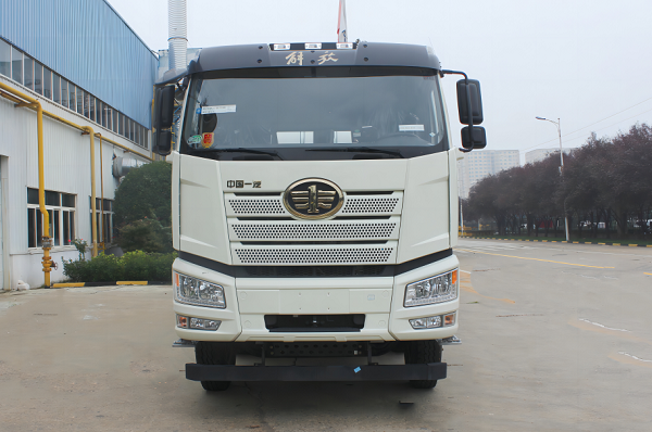 混動(dòng)攪拌車的成本怎么樣？對(duì)比傳統(tǒng)攪拌車優(yōu)勢(shì)明顯！
