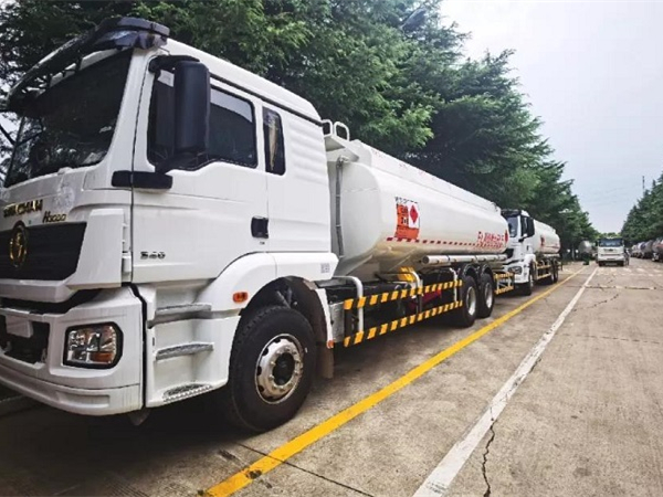 海外發(fā)車！中集凌宇實(shí)力交付，“量身定制”贏得市場贊譽(yù)！